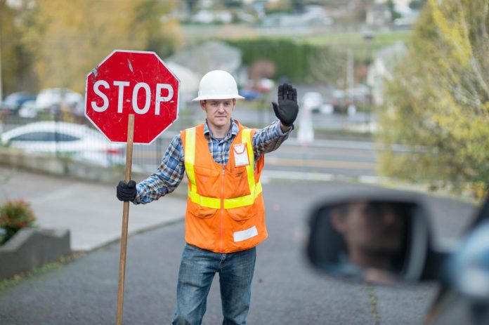 Safety Tips For Roadside Construction Work Zone